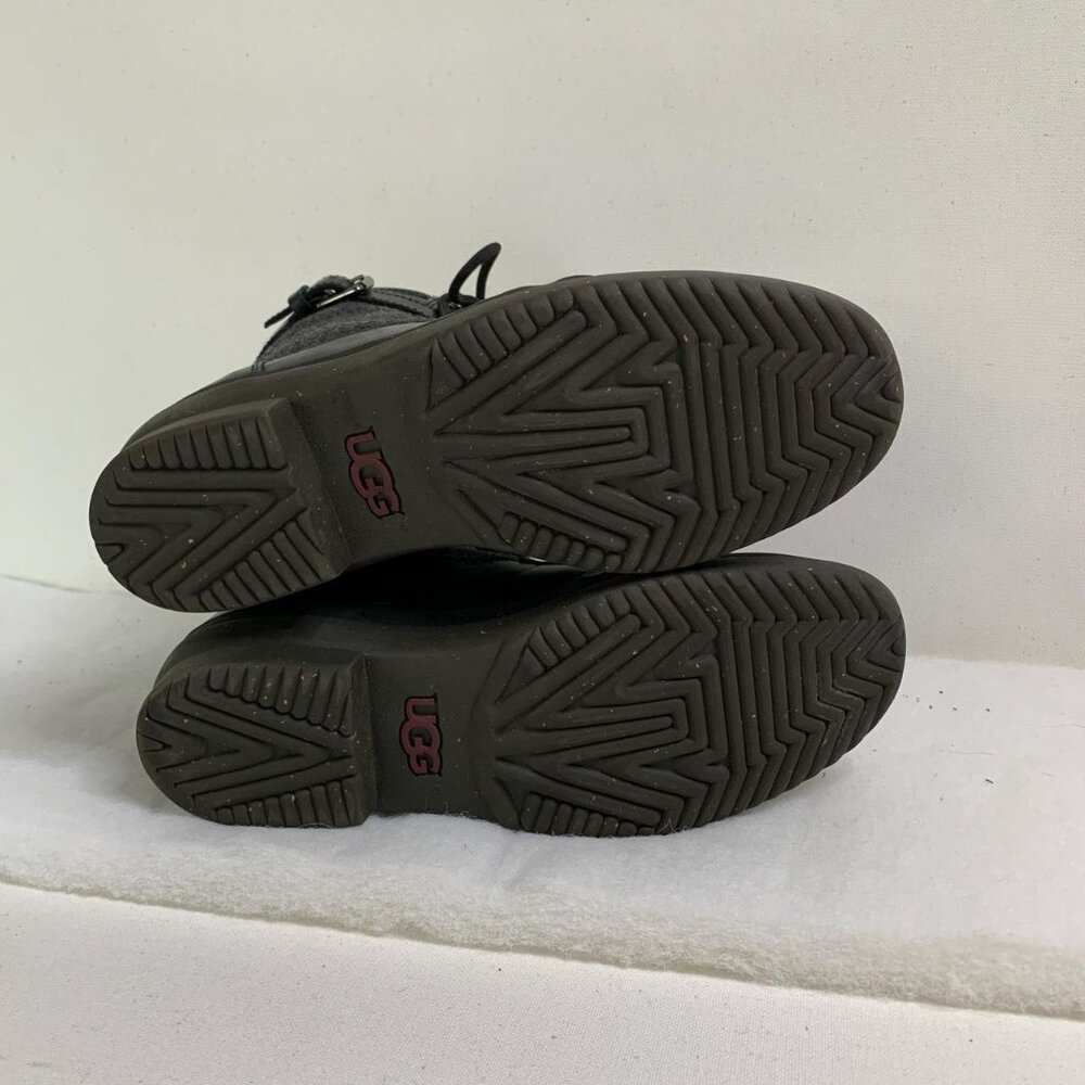 Stylish and sturdy **UGG Kesey** - Picture 5 of 7